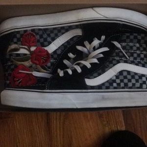 Customized men’s Vans sneakers